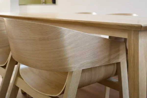 Merano karfás szék