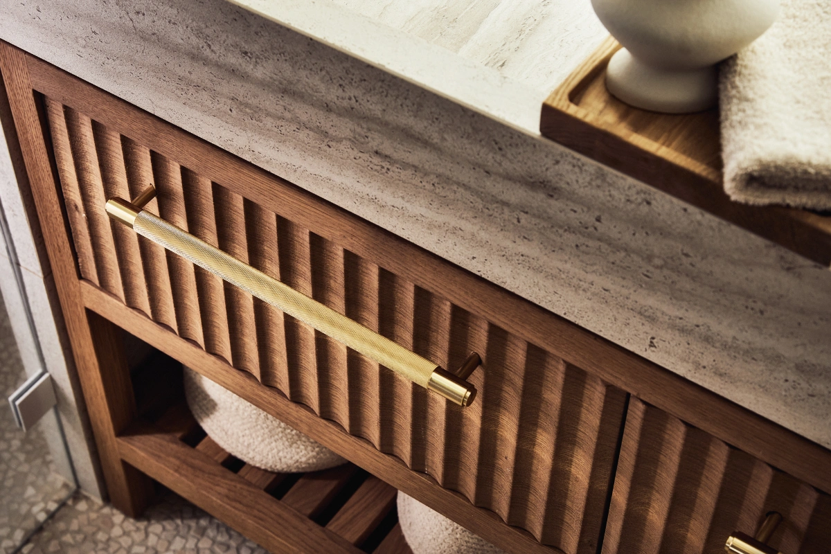 Természetes fa, kő, len, bambusz, gyapjú és natúr textúra – Japandi stílusú belsőépítészet